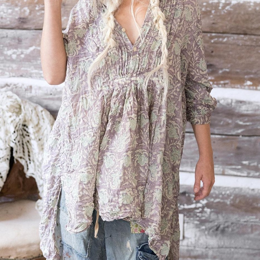 Magnolia Pearl Cotton Gauze Block Print Cordelia Night
Shirt Top 1046 Lissa, OS